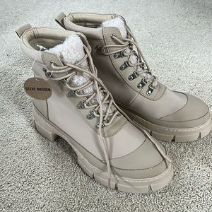 Steve Madden Sherpa lined boots
